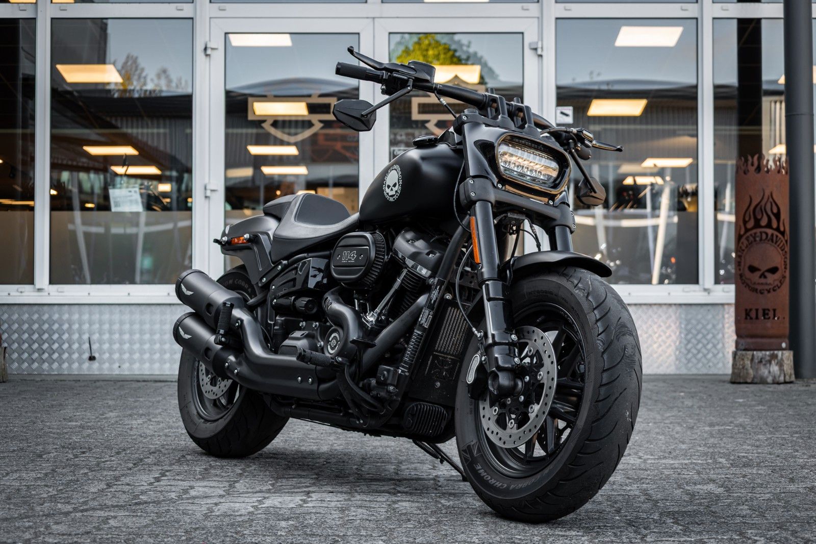 Fahrzeugabbildung Harley-Davidson FXFBS FAT BOB 114 CUI SOFTAIL - Penzl - Avon
