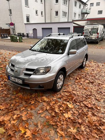 Mitsubishi Outlander 2.4 Sport Sport