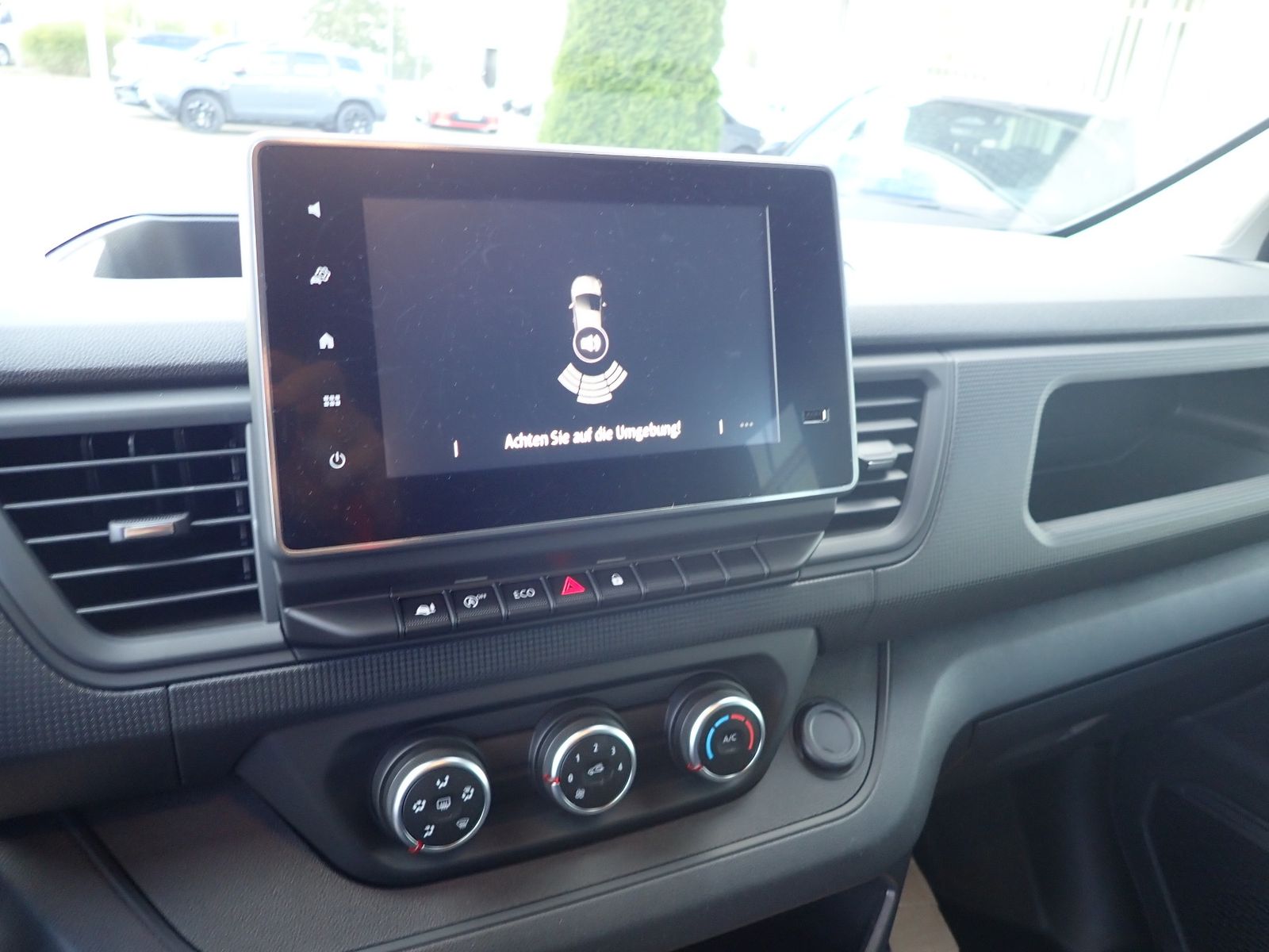 Fahrzeugabbildung Renault Trafic Pkw Grand Authentic Blue dCi 150 MY24