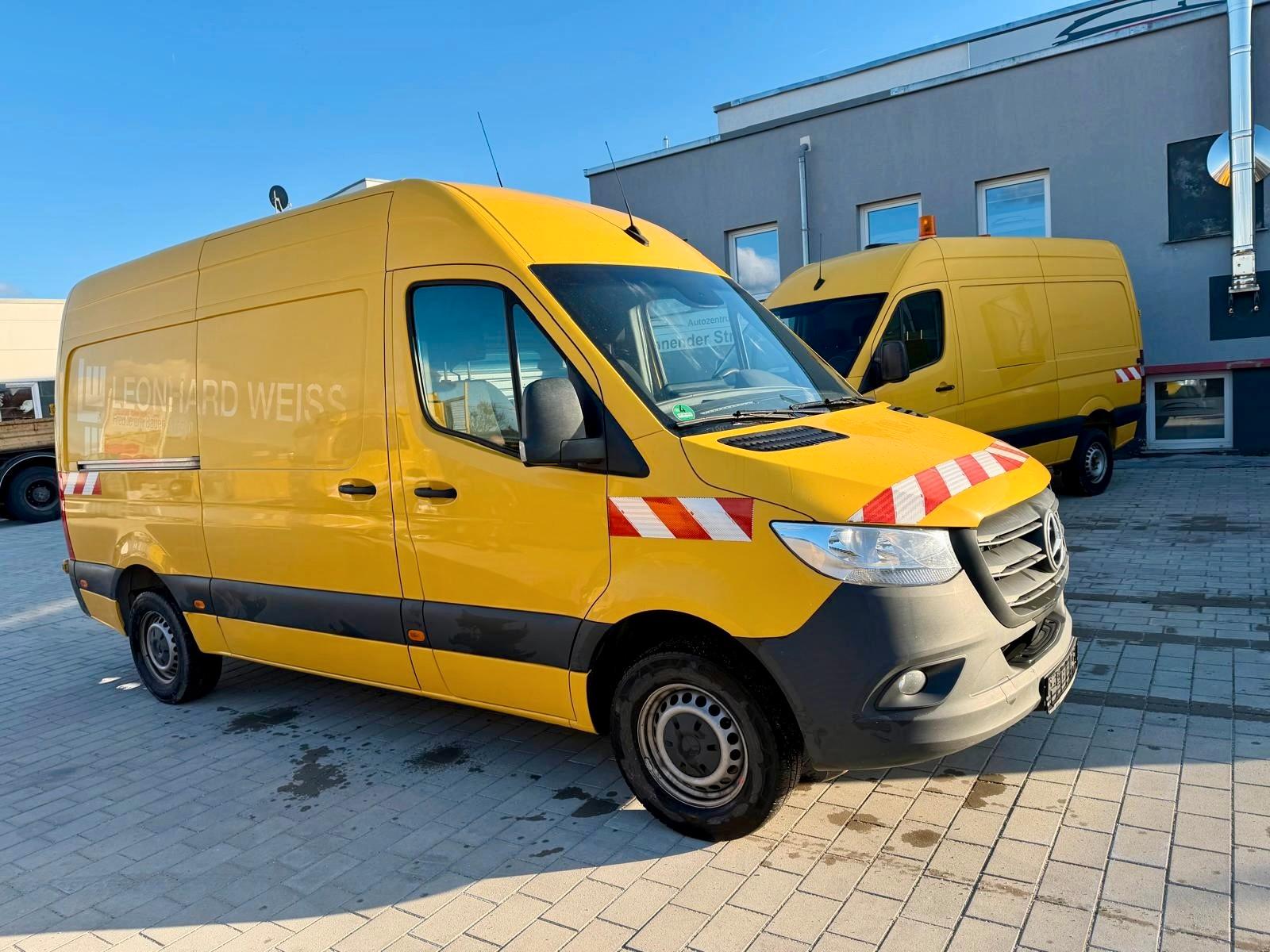 Mercedes-Benz Sprinter 317 CDI L2-H2 | Profi-Werkstatt | Ahk