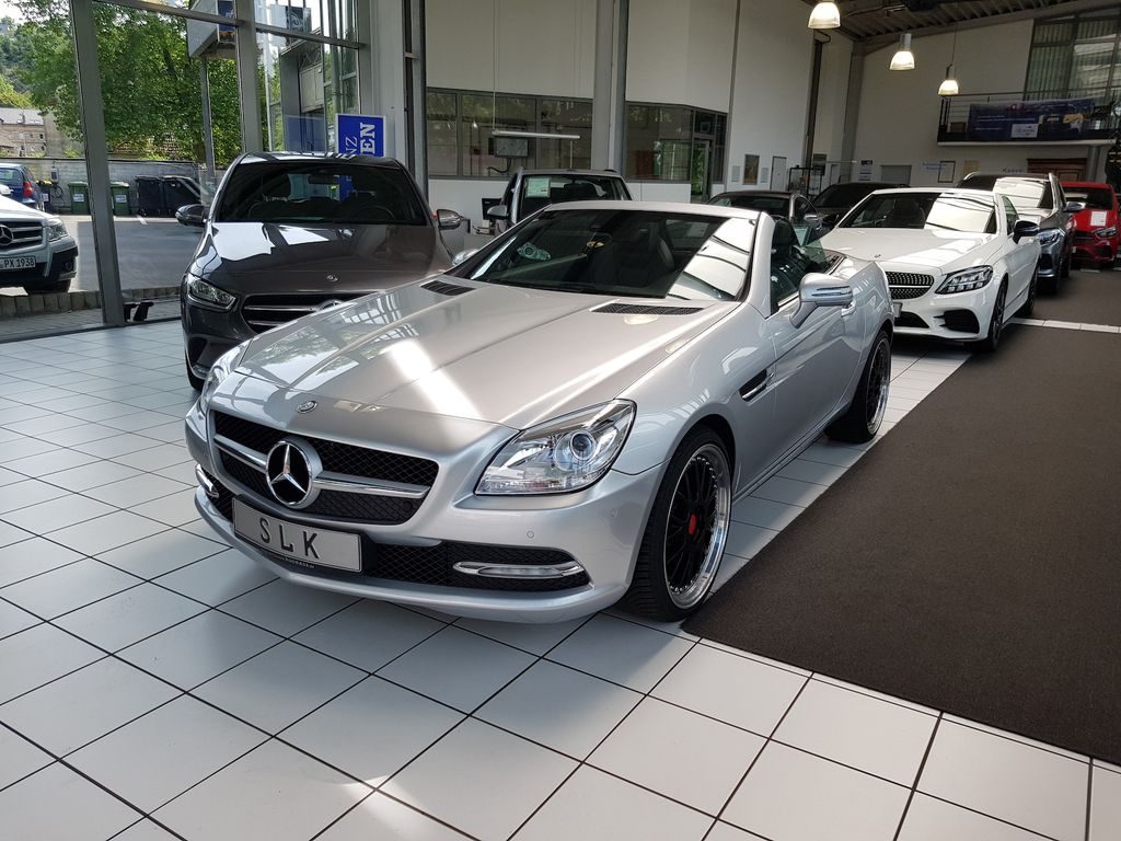 Mercedes-Benz SLK 250
