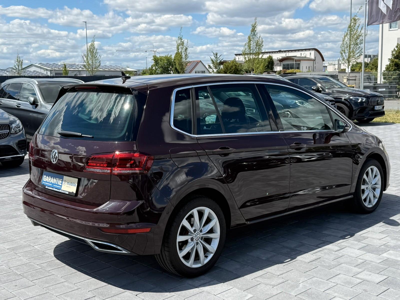 Volkswagen Golf Sportsvan VII Highline AUTOMATIK*ACC*LED*