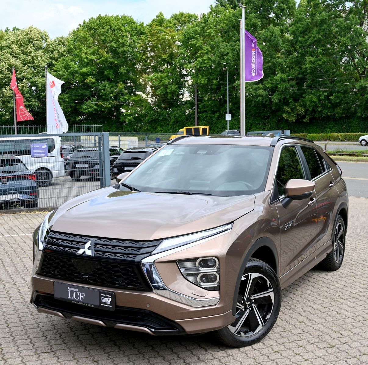 Mitsubishi Eclipse Cross Plus 2.4 Select Hybrid 4WD Navi 1H imagem 2