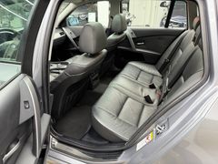 Fahrzeugabbildung BMW 525 d Touring HeadUp Xenon Pano Leder PDC