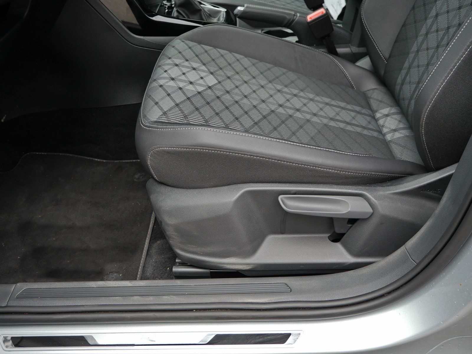 Volkswagen T-Cross - Bild 22
