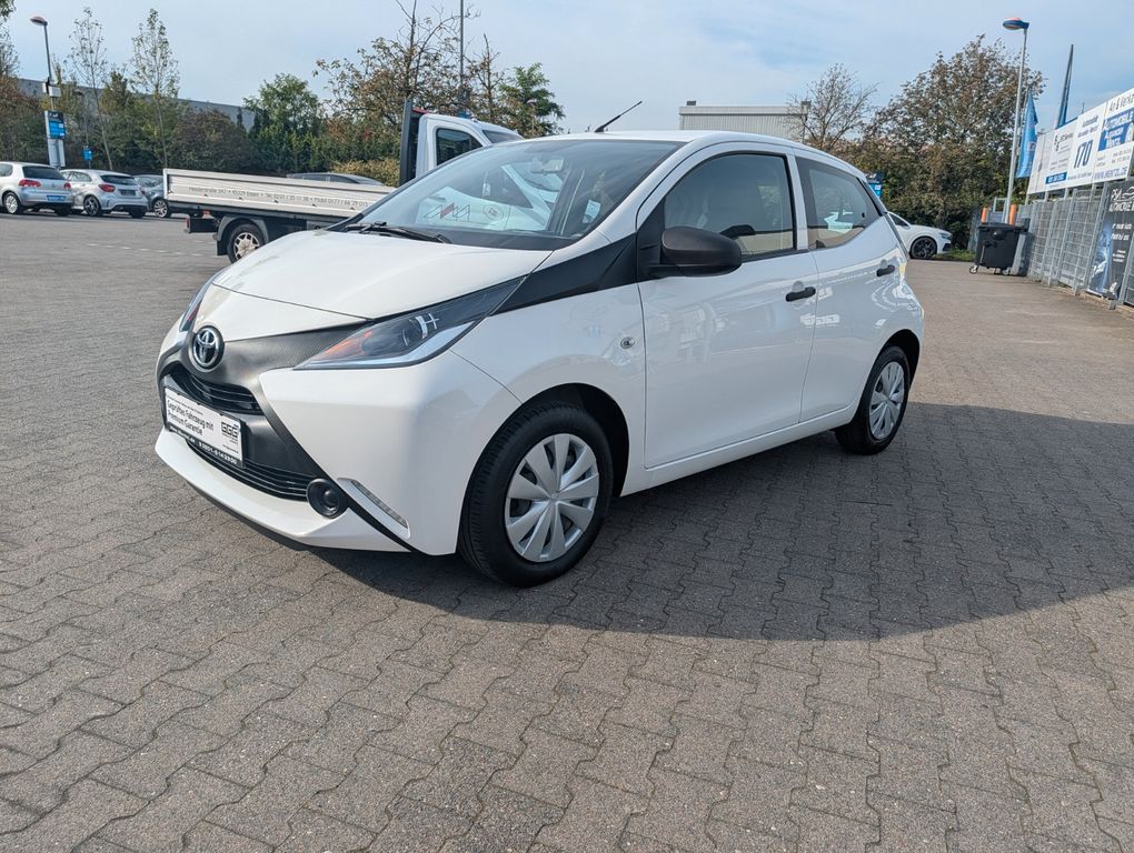 Image of Toyota Aygo (X)