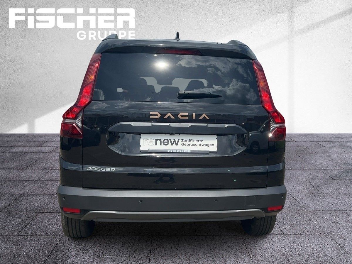 Fahrzeugabbildung Dacia Jogger Extreme+ TCe 110 7-Sitzer