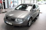 Audi A4 1.8 T Avant - - Audi A4 aus 2002: 1.8