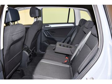 Volkswagen Tiguan - 9