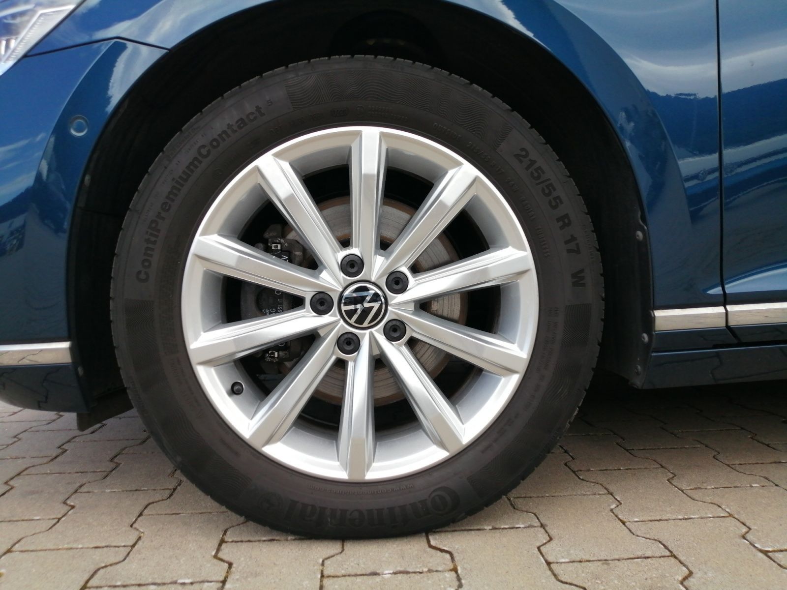 Volkswagen Passat Variant - Bild 10