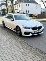 BMW 740d xDrive*M-Paket*Softclose*FerngParken*Head-U