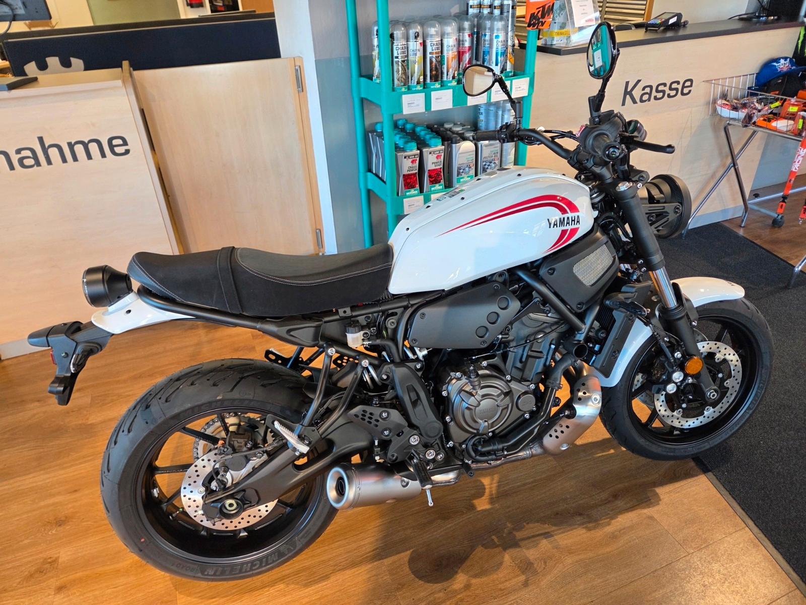 Yamaha XSR 700