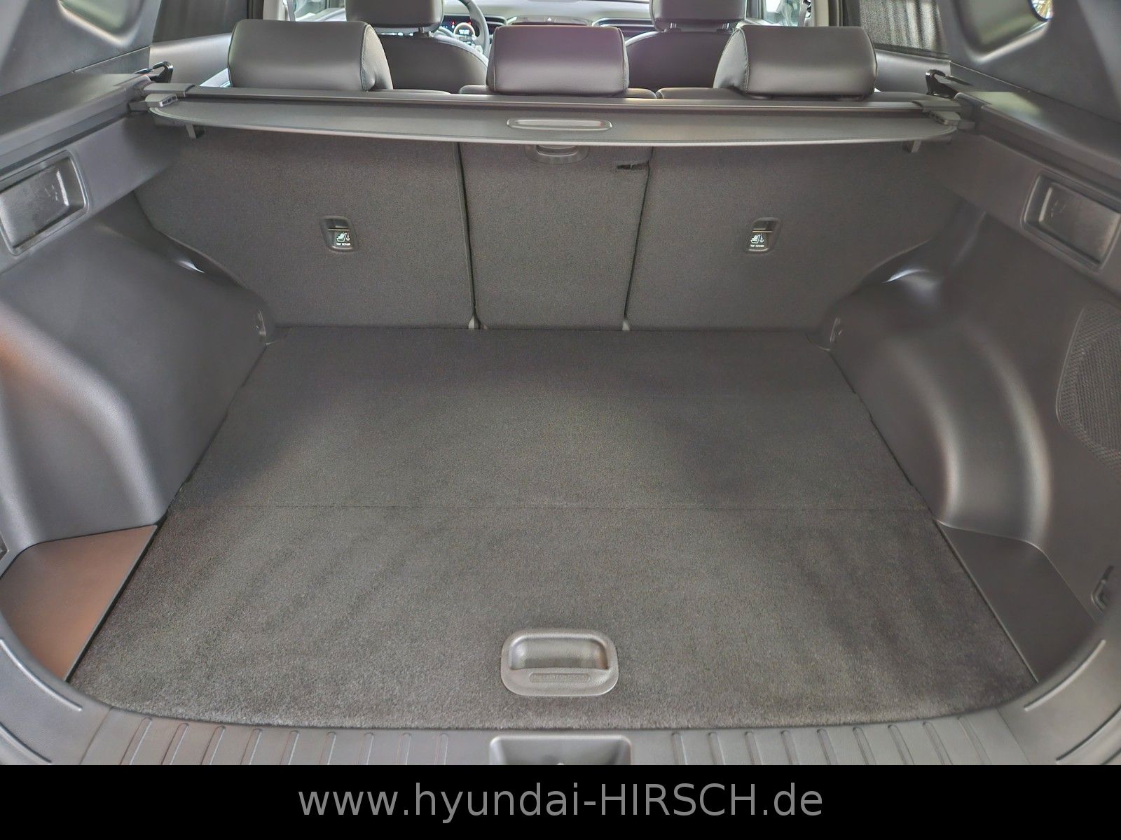 Fahrzeugabbildung Hyundai TUCSON Hybrid 1.6 T-GDi 4WD PRIME ASSI+ ECS Lede