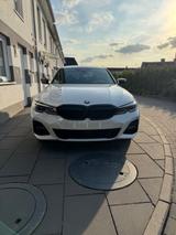 BMW | M Paket | Head-Up | H&K | Top gepflegt  - BMW 330 in Herne