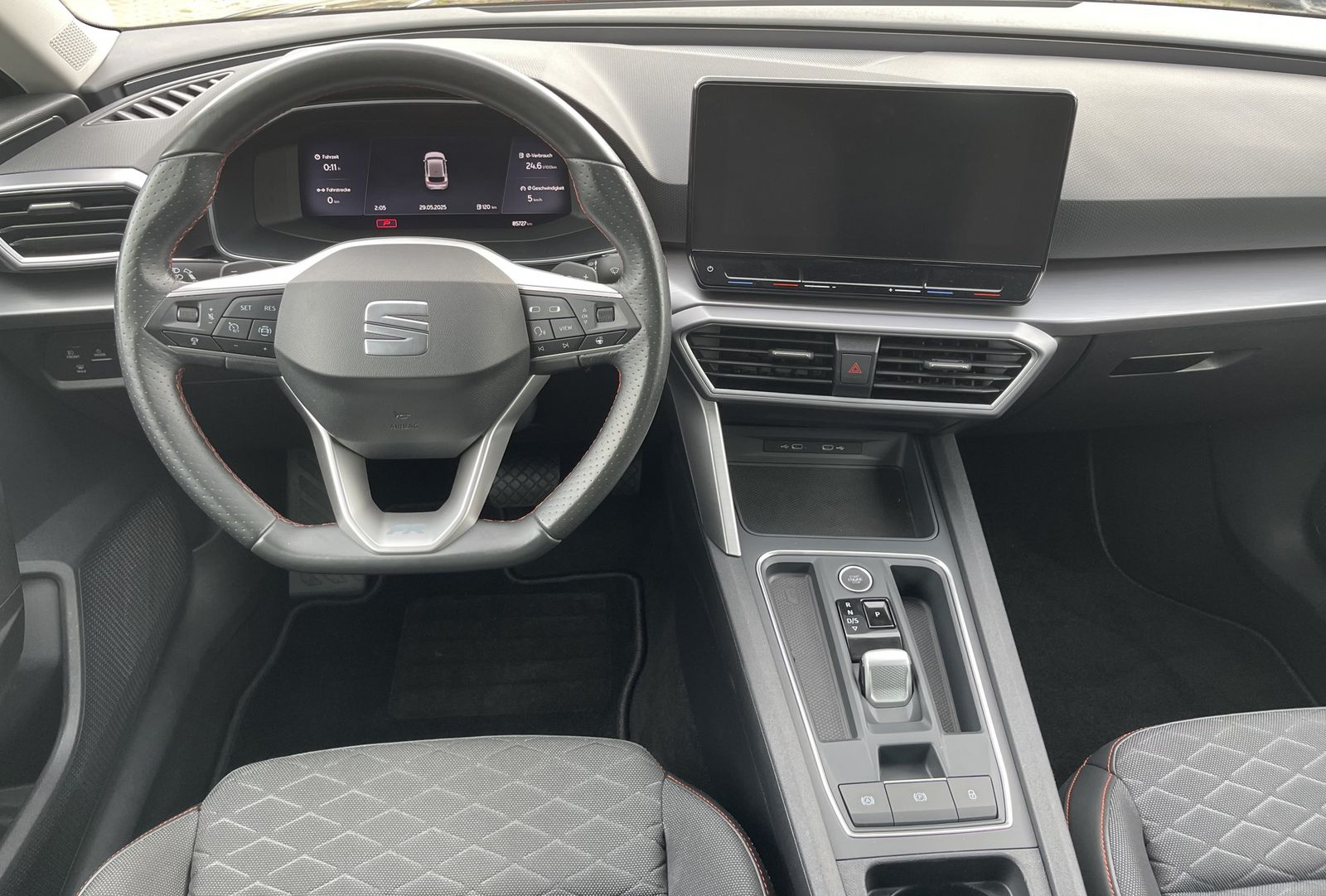 Fahrzeugabbildung SEAT Leon 2.0 TDI*FR-Line*Cam*ACC*LED*