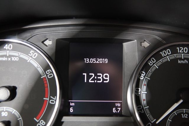 Skoda Fabia III 1.0 Cool Plus *DAB*KLIMA*USB*ZV*