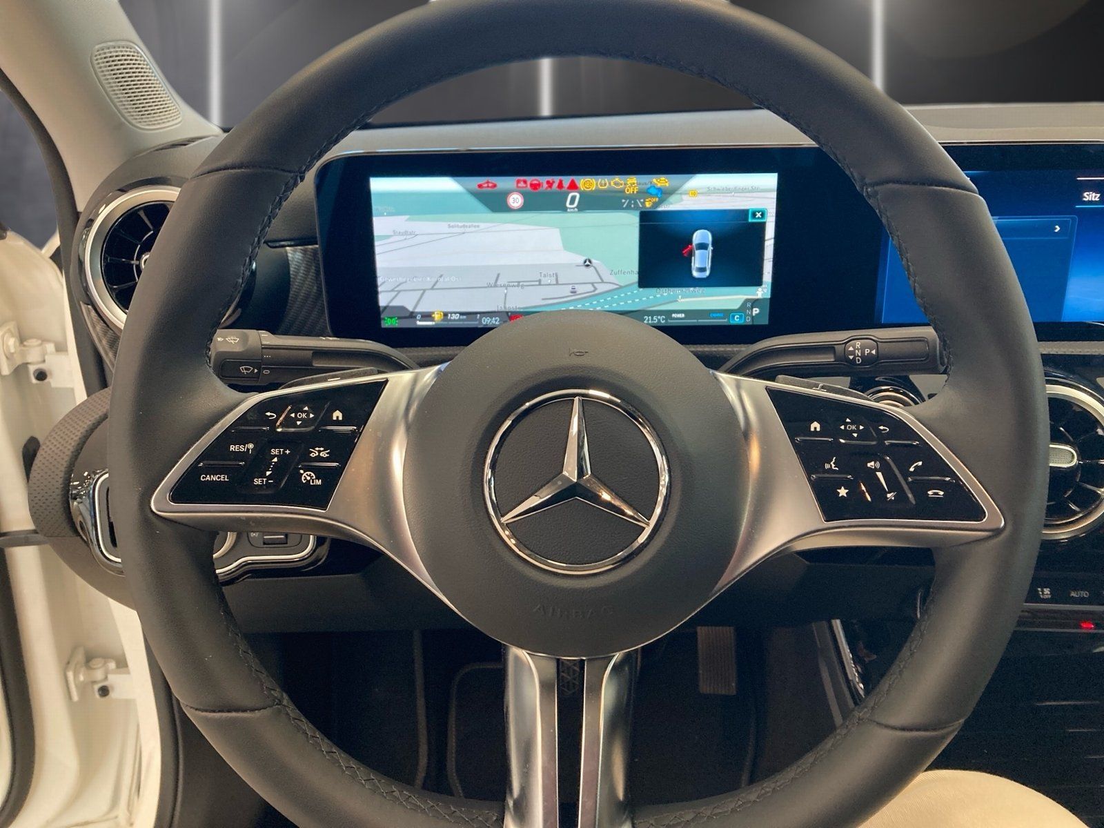 Fahrzeugabbildung Mercedes-Benz A 200 Progressive Lim*Totwink*360°*MBeam*Memory*