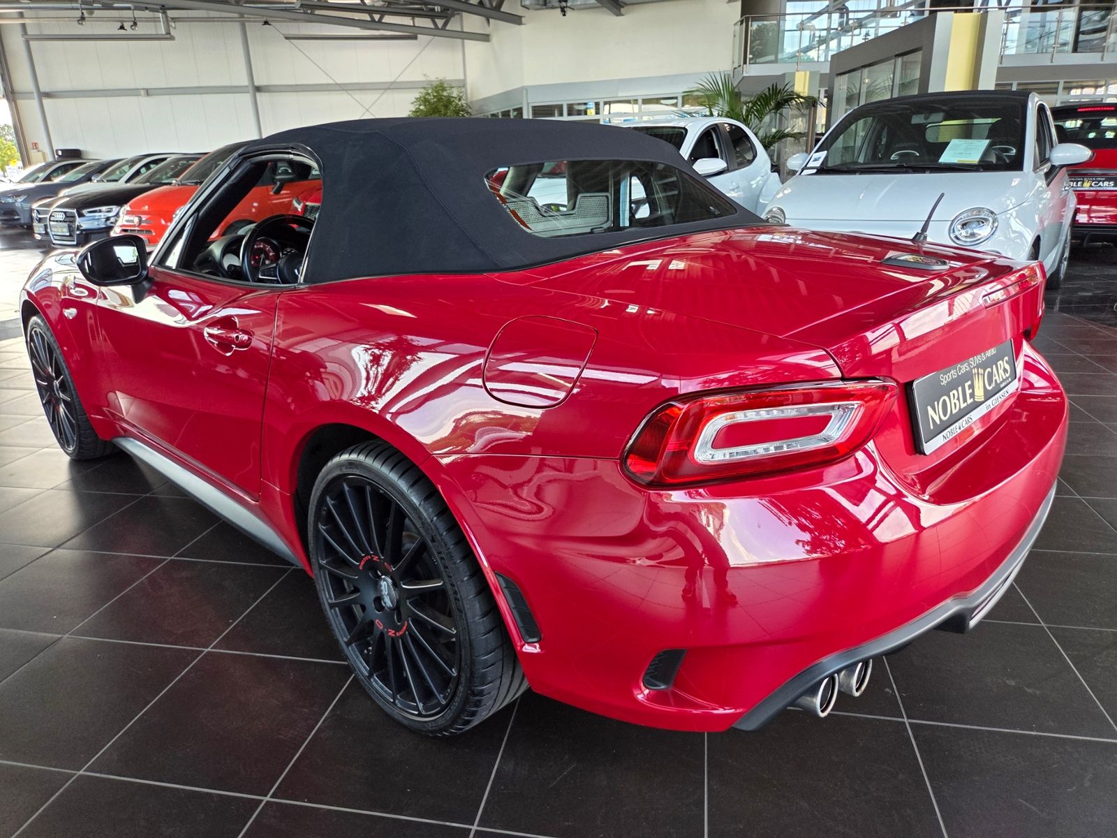 Fahrzeugabbildung Abarth 124 Spider 1.4 MultiAir Turbo KLIMA ALU