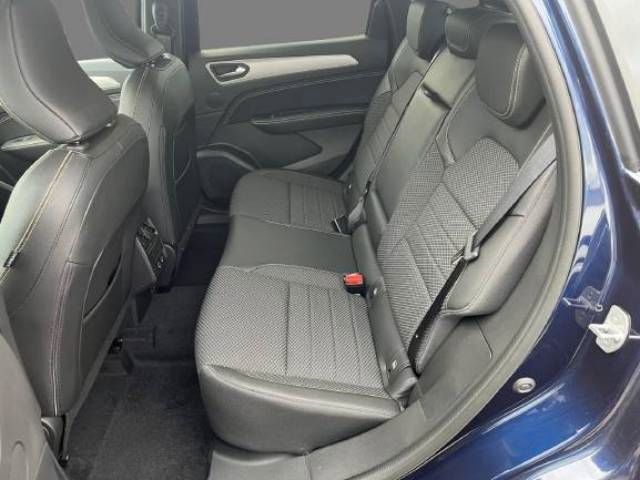 Fahrzeugabbildung Renault ARKANA TECHNO Mild Hybrid 140 EDC
