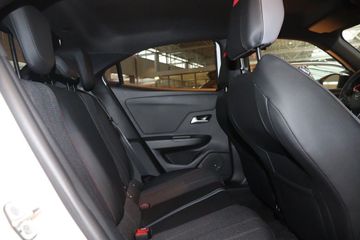 Fotografie 6 des Opel Mokka 1.2 DI Turbo Automatik GS Line Plus