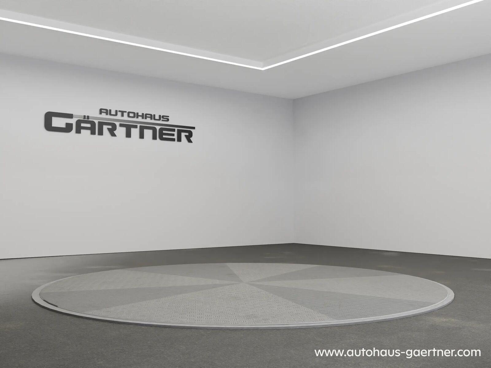 Ford Focus ST-Line X Matrix-LED Navi R-Cam Pano AHK