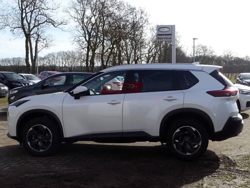 Fahrzeugabbildung Nissan X-Trail 1.5 VC-T MHEV Automatik  N-Connecta