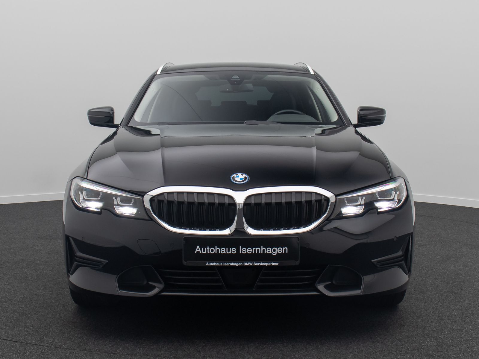 Fahrzeugabbildung BMW 320e Sport Line Alarm DAB Kamera Individual Komf