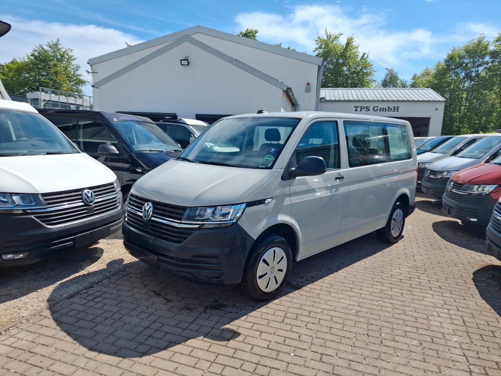 Volkswagen T6.1 9-Sitzer-Stoff  1. Hand Klima