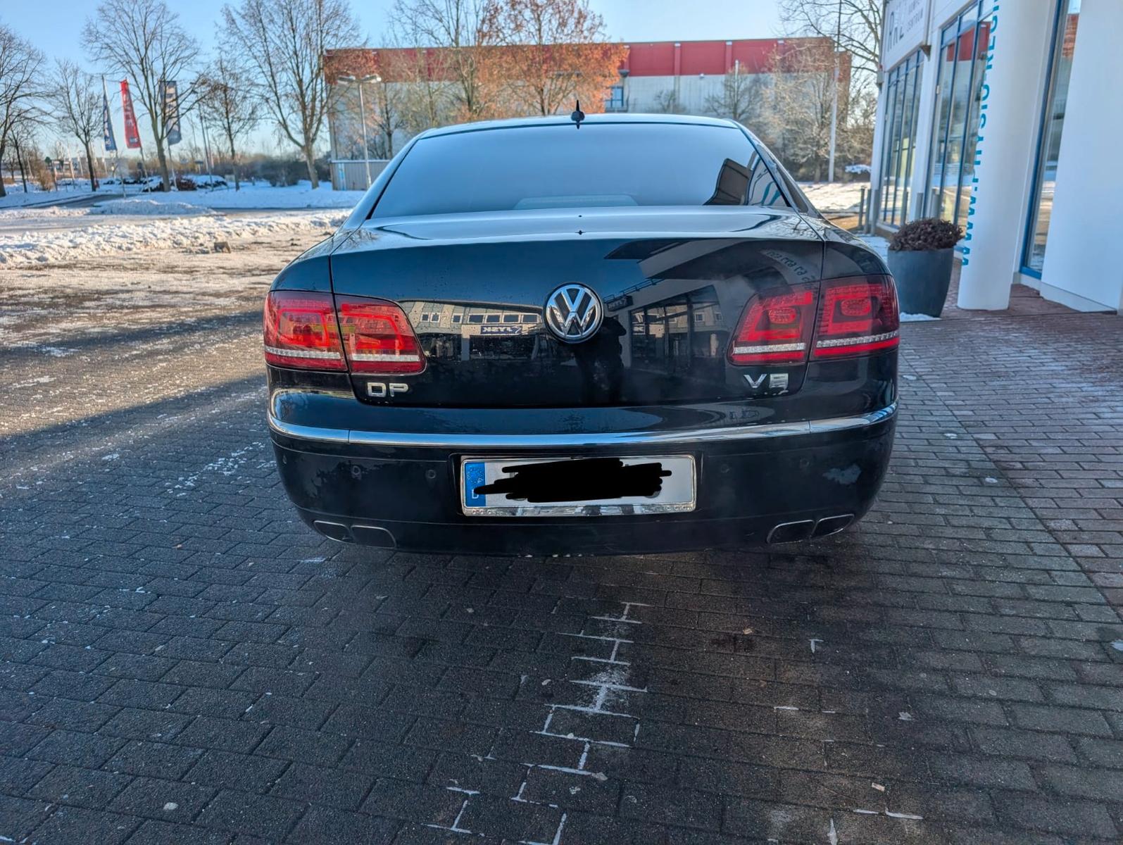 Volkswagen Phaeton 4.2 V8 lang 4MOTION Tiptronic 4-Sitzer -