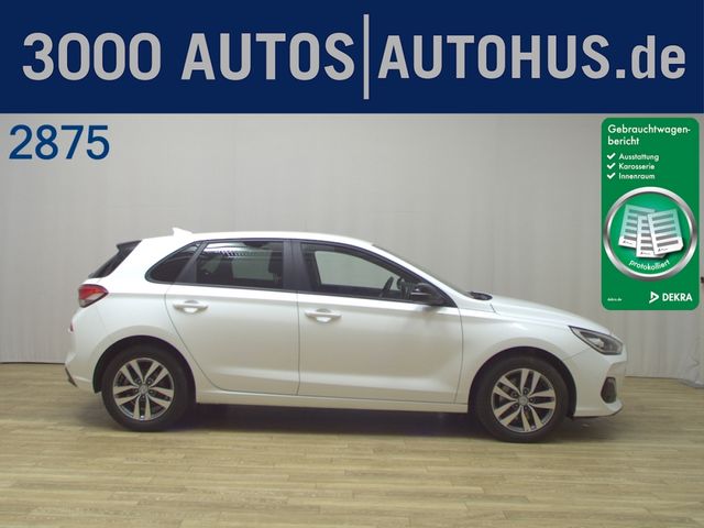 Hyundai i30 1.6 CRDi Passion + Navi PDC Memory RFK LED