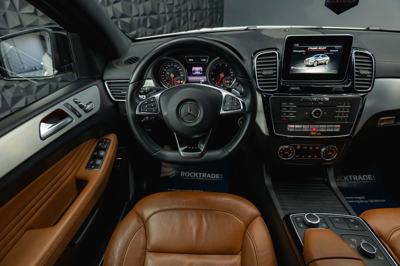 Fahrzeugabbildung Mercedes-Benz GLE 43 AMG Coupe Night-Paket *LED*Kamera*