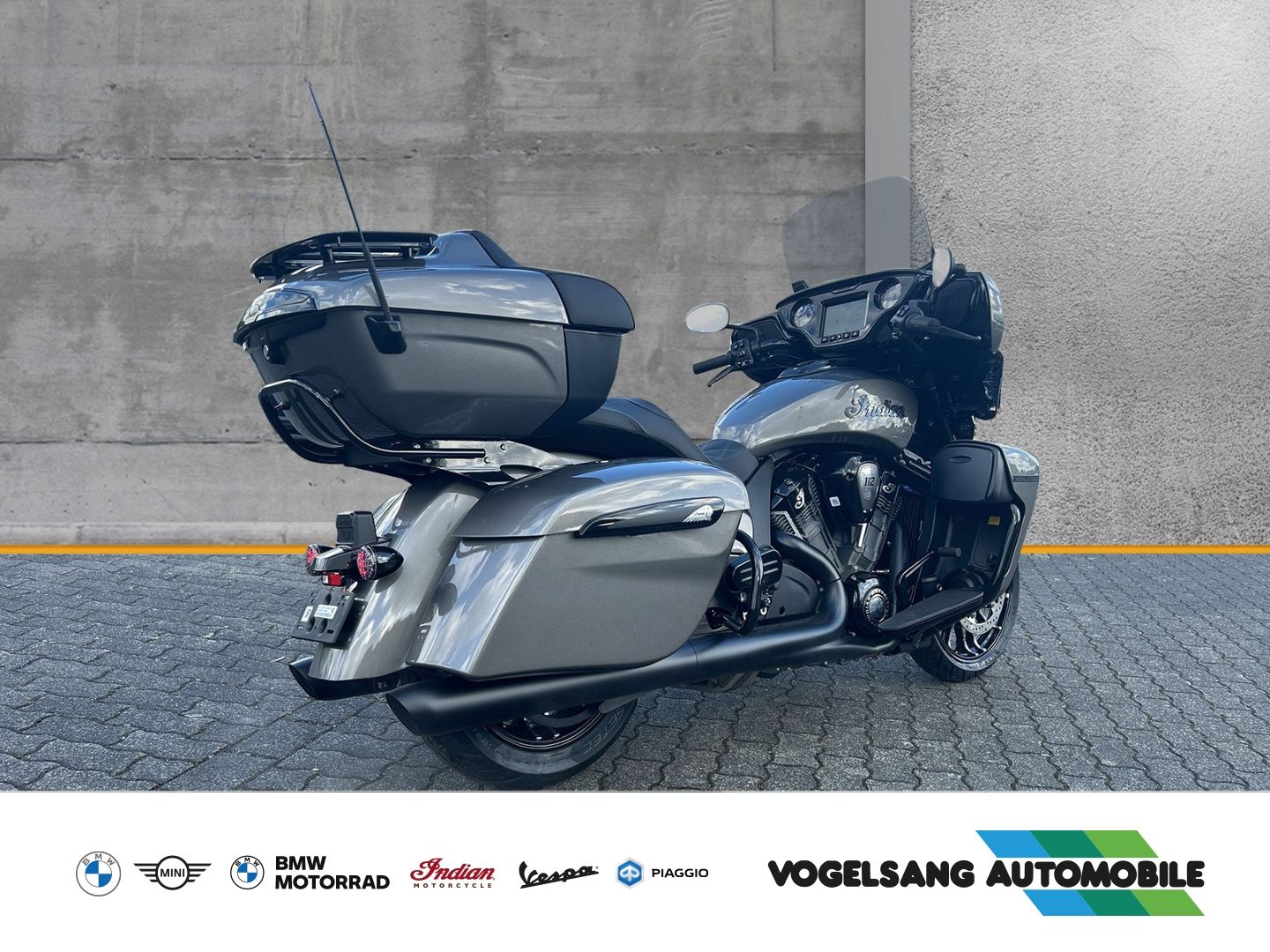 Fahrzeugabbildung Indian Roadmaster Powerplus Dark Horse Koffer, TopCase,