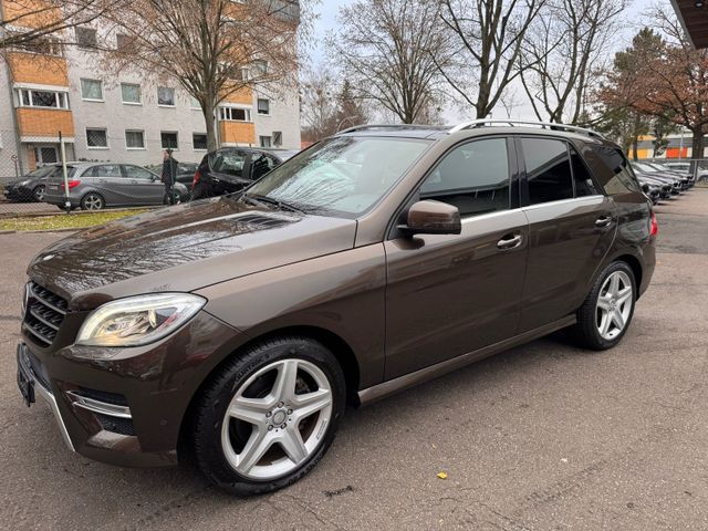 Mercedes-Benz ML 350 CDI BlueTEC 4Matic AMG *VOLLAUSSTATTUNG*