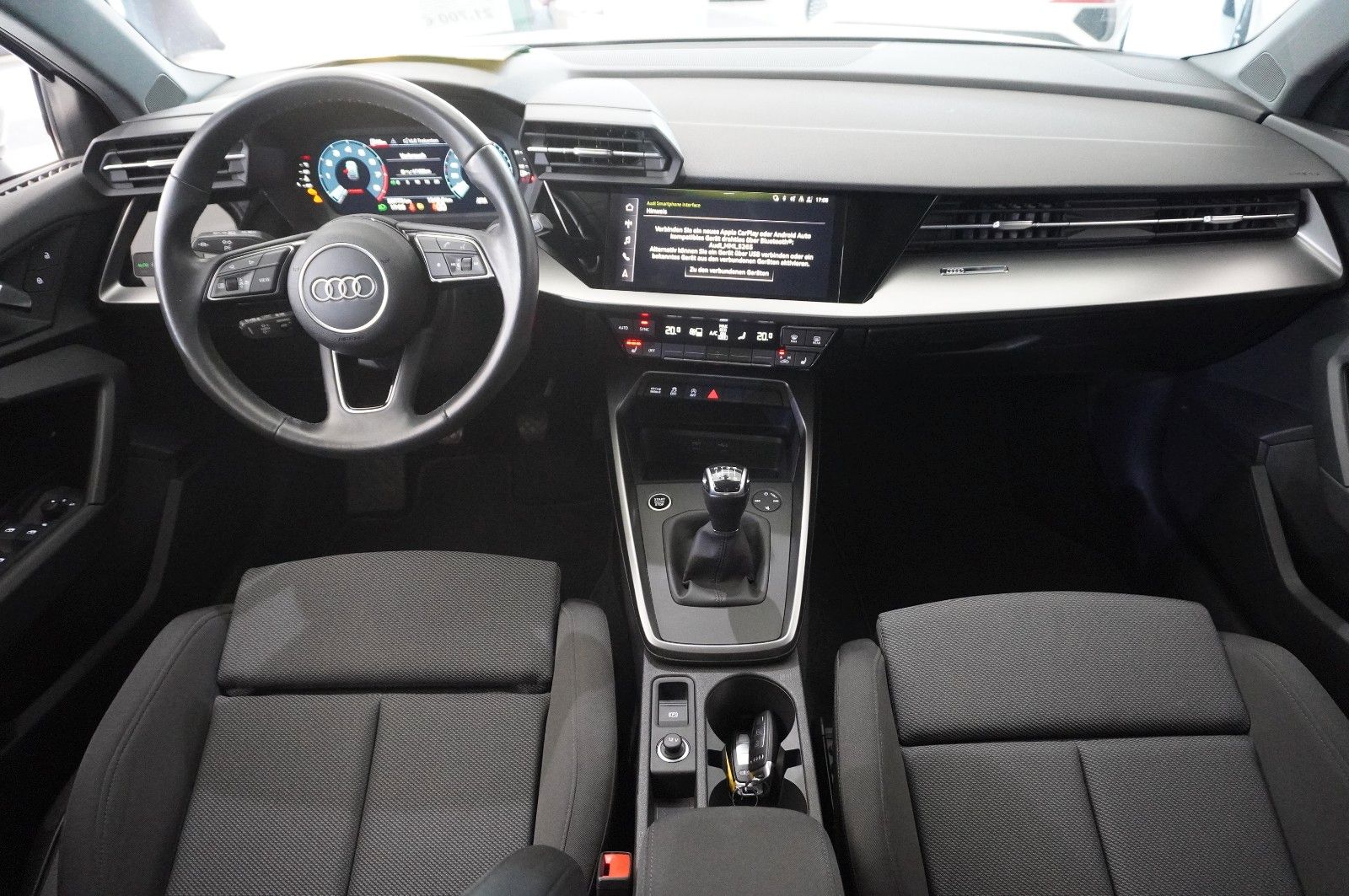 Fahrzeugabbildung Audi A3 Sportback 35 TFSI NAVI/LED/SHZ/VIRTU./TEMP.