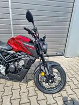 Honda CB 125 R *Tageszulassung 06/2026 - HONDA CB 125 T