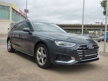 Audi A4 - 1