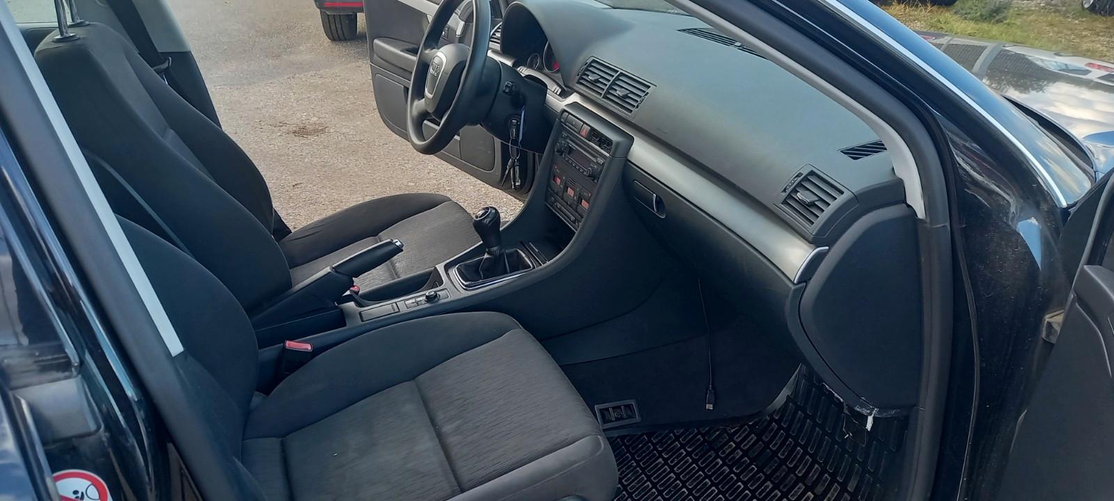 Audi A4 2006 — photo 21