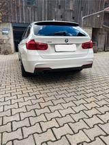 BMW 330i xDrive Touring M Sport Automatic M Sport - BMW 330 mit Benzin-Antrieb: Kombi