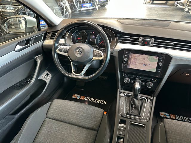 Volkswagen Passat *KEYLESS*ACC*AHK*NAV*3-ZONEN*LED*