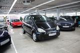 Mercedes-Benz A 160 Classic *Schiebedach/Klima* - gebrauchte Mercedes-Benz A 160 aus dem Jahr 2000