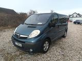 Opel Vivaro Tour, 1.Hand, AHK, PDC, Alu, Tüv Neu !!! - gebrauchte Opel Vivaro aus dem Jahr 2012
