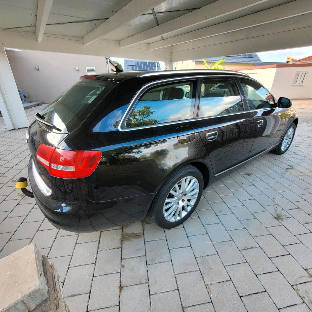 Audi A6 2009 — rear view