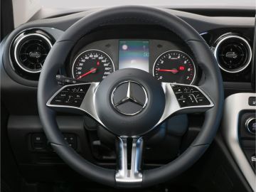 Mercedes-Benz T 180 Progressive 7 Sitze LED Navi Kamera