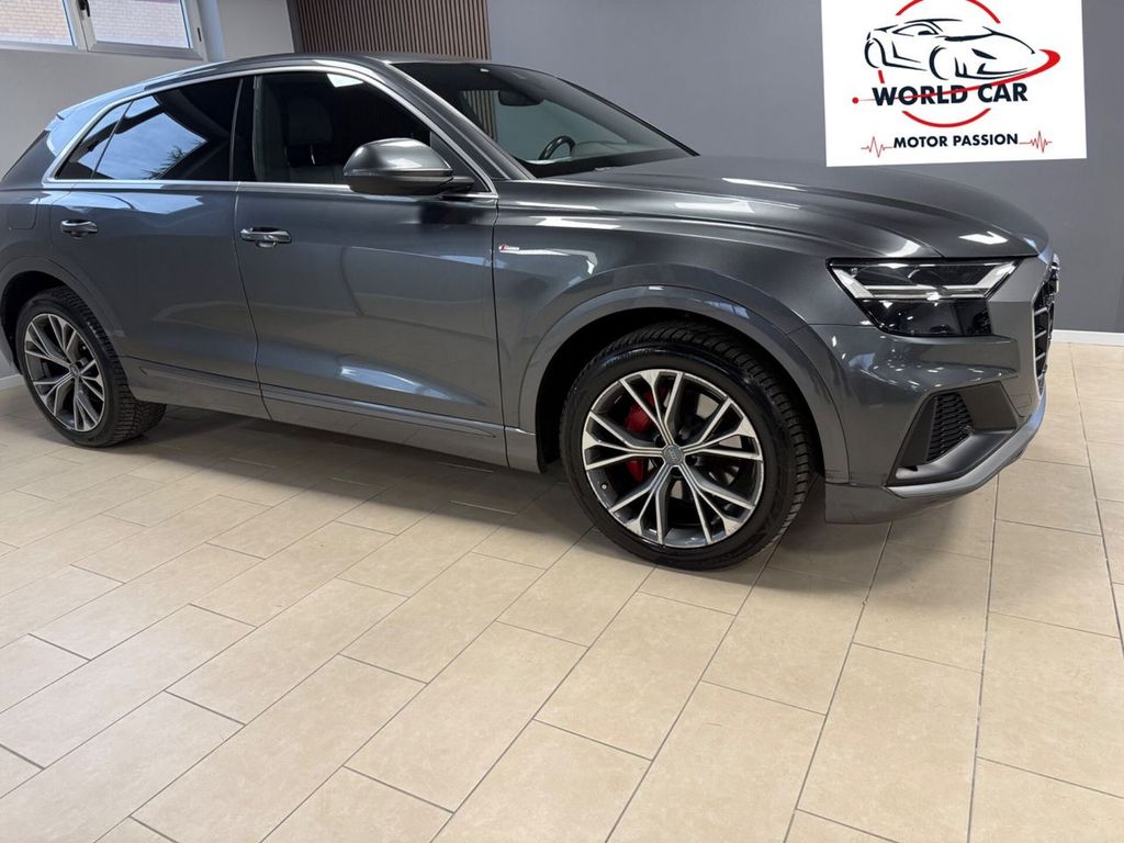 Image of Audi Q8