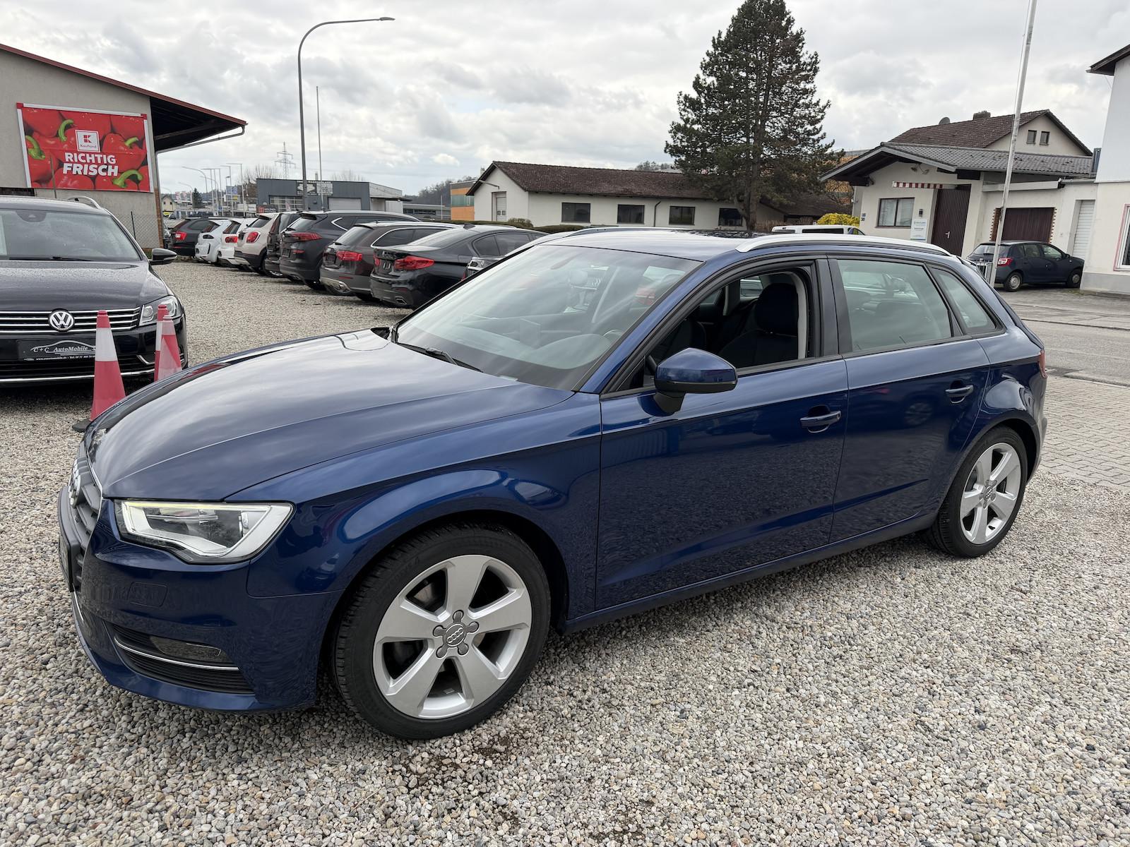 Audi A3 2.0TDI Sportback S-Tronic Xenon Navi LED