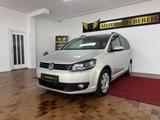 Volkswagen Touran Comfortline 1.6 TDI/1.HND/SCKHFT/AHK/TEMP - gebrauchte VW Touran aus dem Jahr 2011