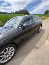 Audi A4 40 TFSI S tronic advanced quattro Avant a... - Audi A4 Advanced mit Hybrid-Antrieb (Benzin/Elektro)