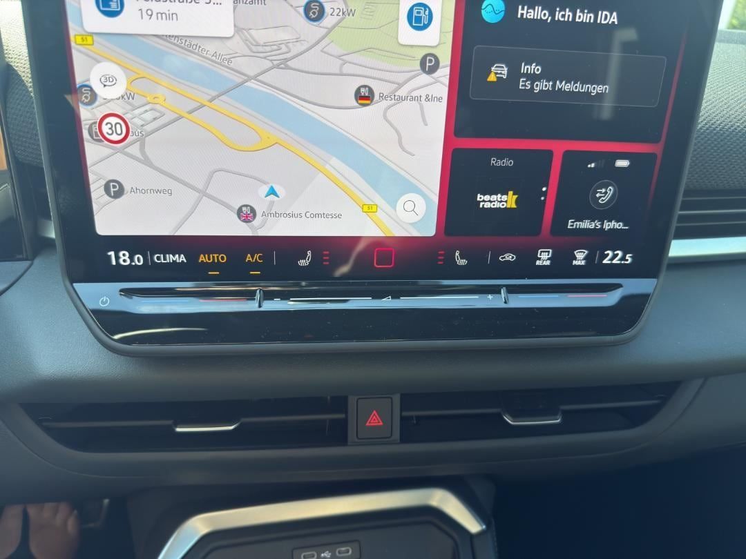 Fahrzeugabbildung Volkswagen T-Roc R-Line R-Line,Pano,Easy-Open,Sound System,