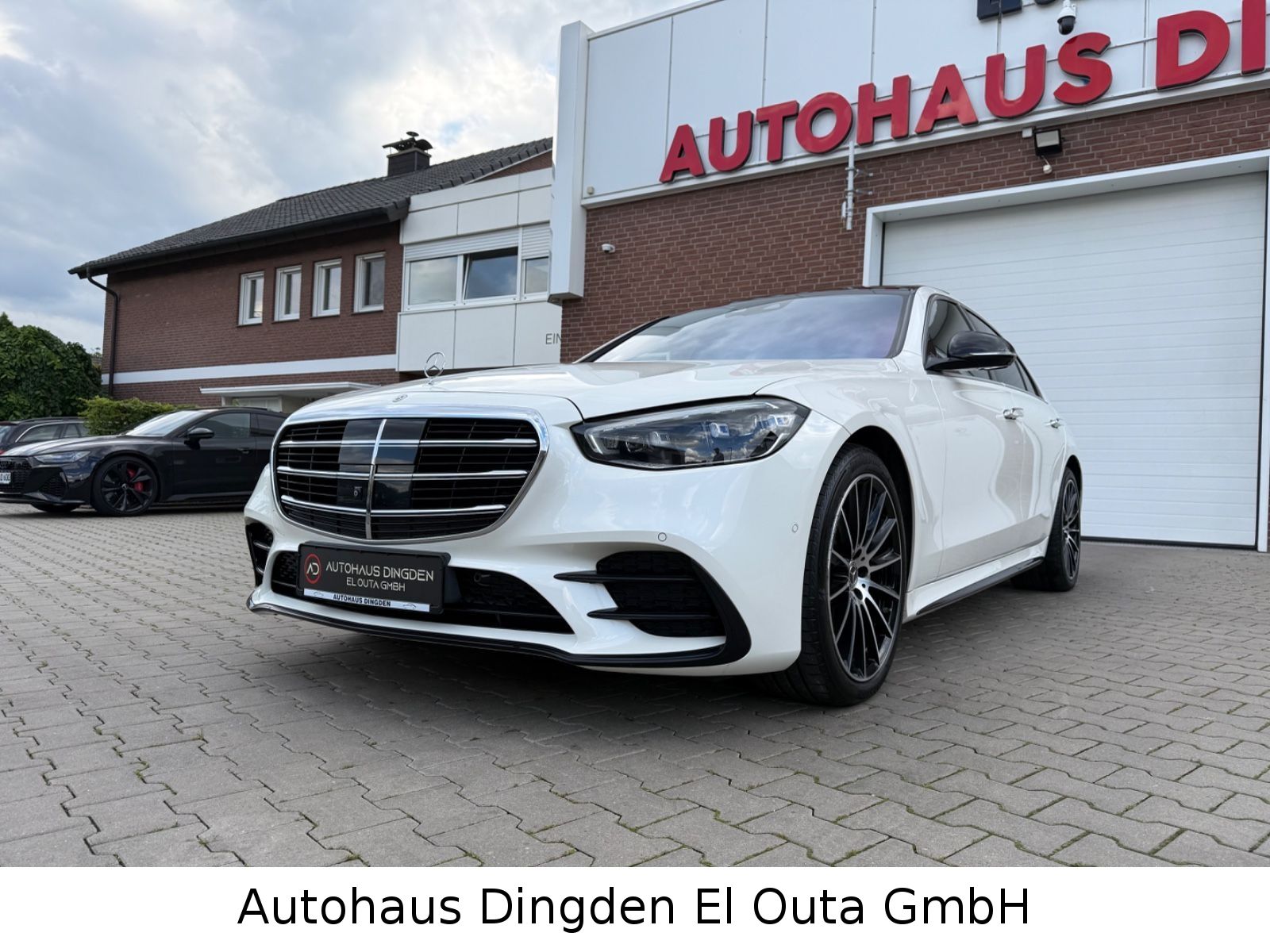 MERCEDES-BENZ S 580e Limousine AMG Line