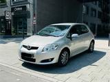 Toyota Auris 1.4 Tüv Neu Klima 8-fach bere... - Toyota Auris Gebrauchtwagen in München